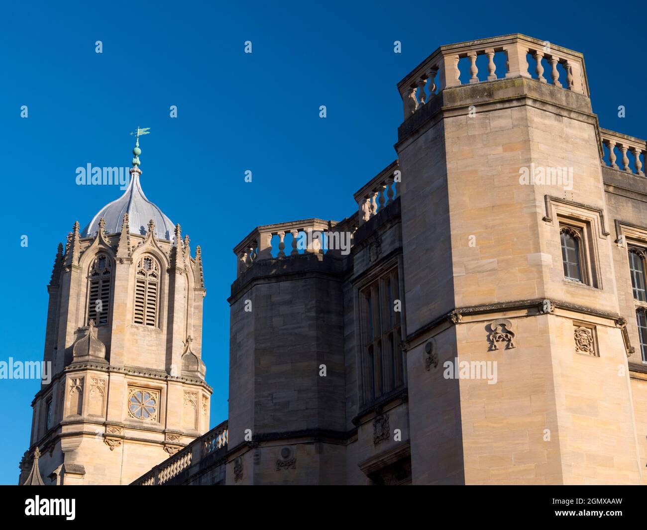 Oxford, Angleterre - 9 décembre 2019; fondé en 1525 par Thomas Wolsey, Lord Chancelier d'Angleterre, le Christ Church College demeure l'un des plus anciens, riches Banque D'Images