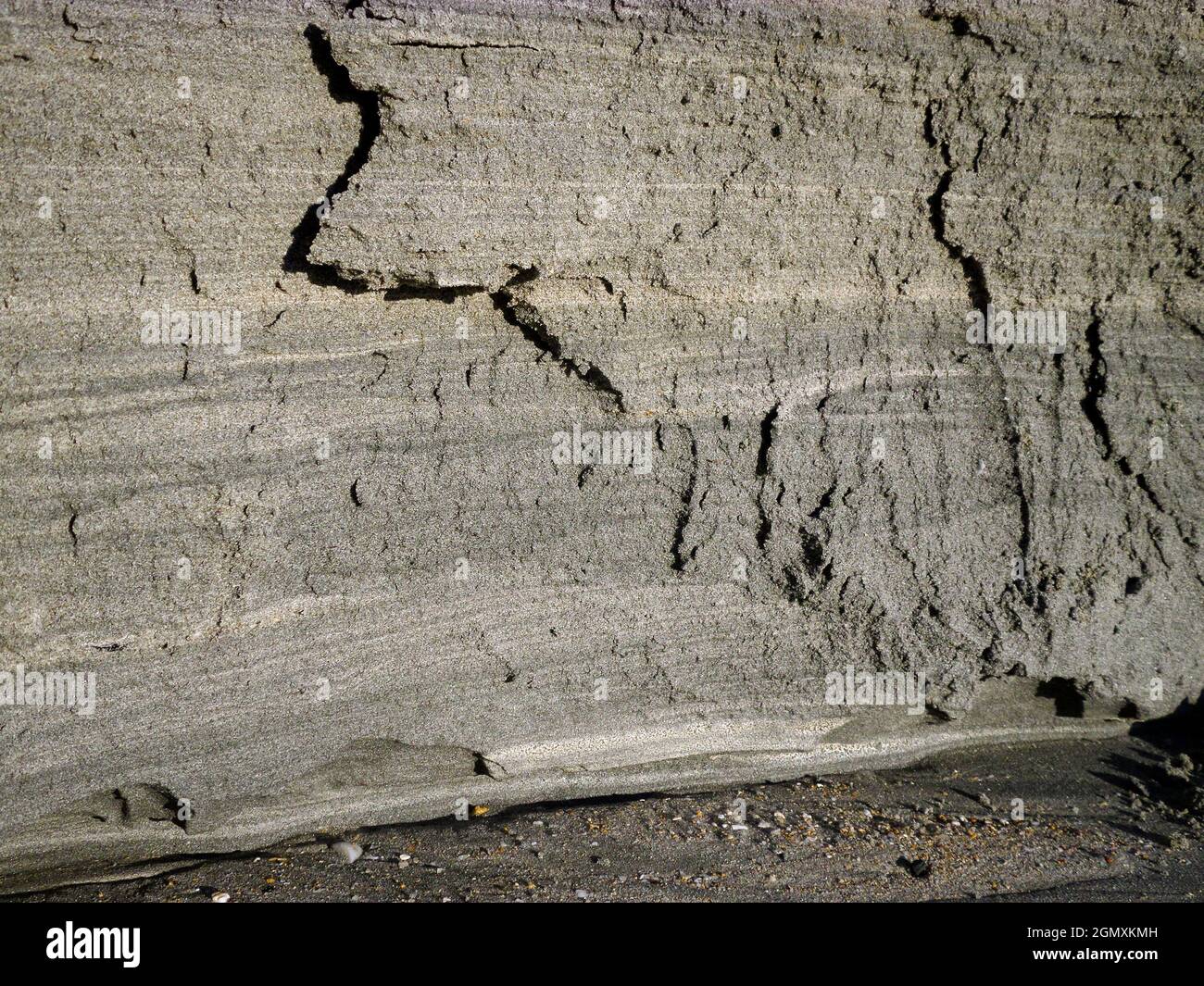 Couches de sable de mer. Côte sablonneuse de la mer Caspienne. Banque D'Images