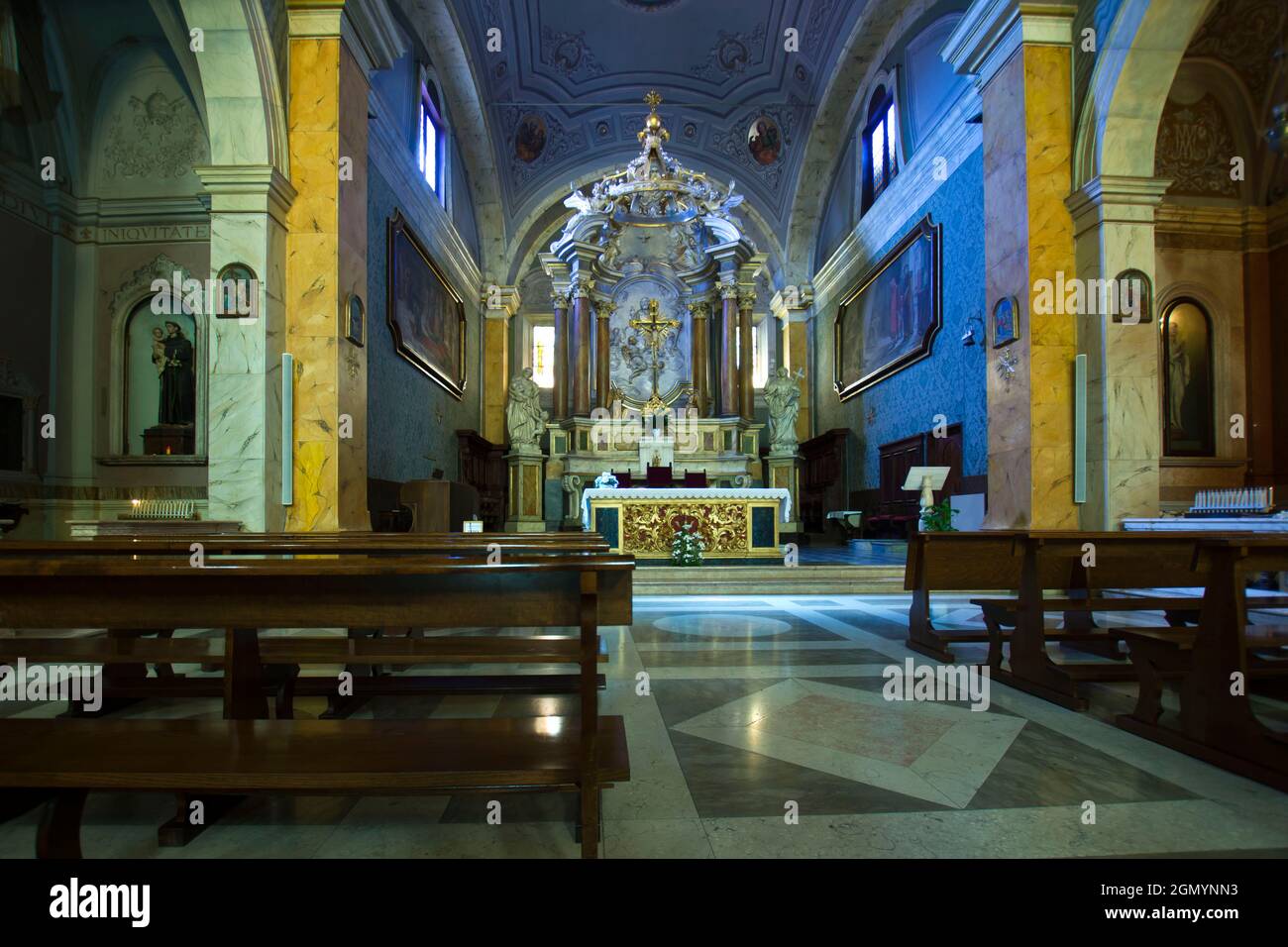 La cattedrale dei santi pietro e paolo Banque de photographies et d ...