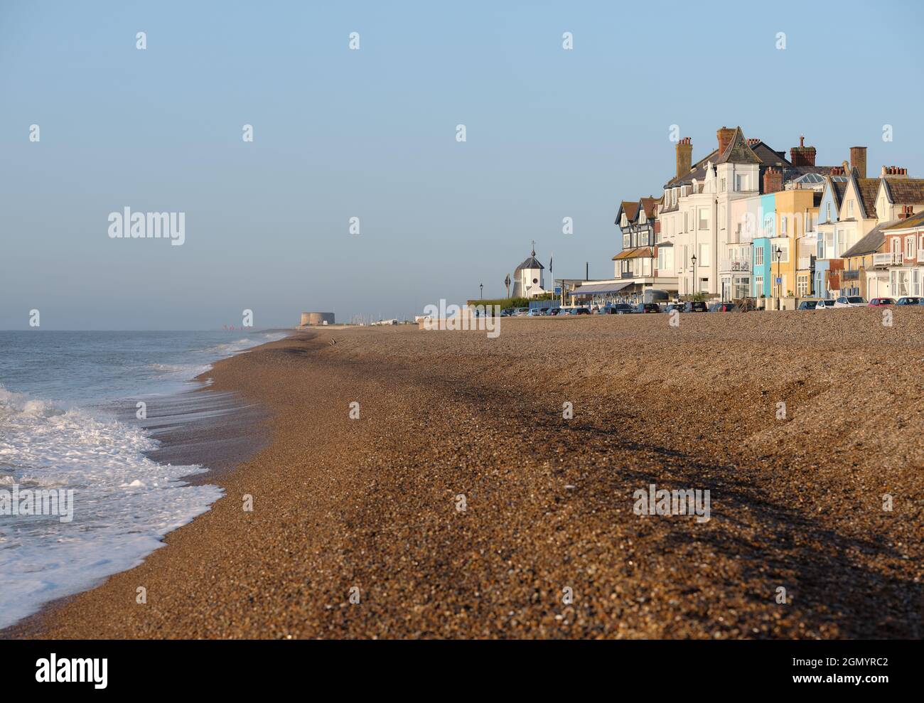 Aldeburgh plage en été sur la côte du Suffolk à Aldeburgh Suffolk Angleterre Banque D'Images