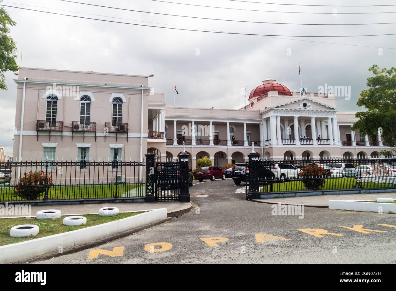 GEORGETOWN, GUYANA - 10 AOÛT 2015 : construction du Parlement à Georgetown, capitale du Guyana. Banque D'Images