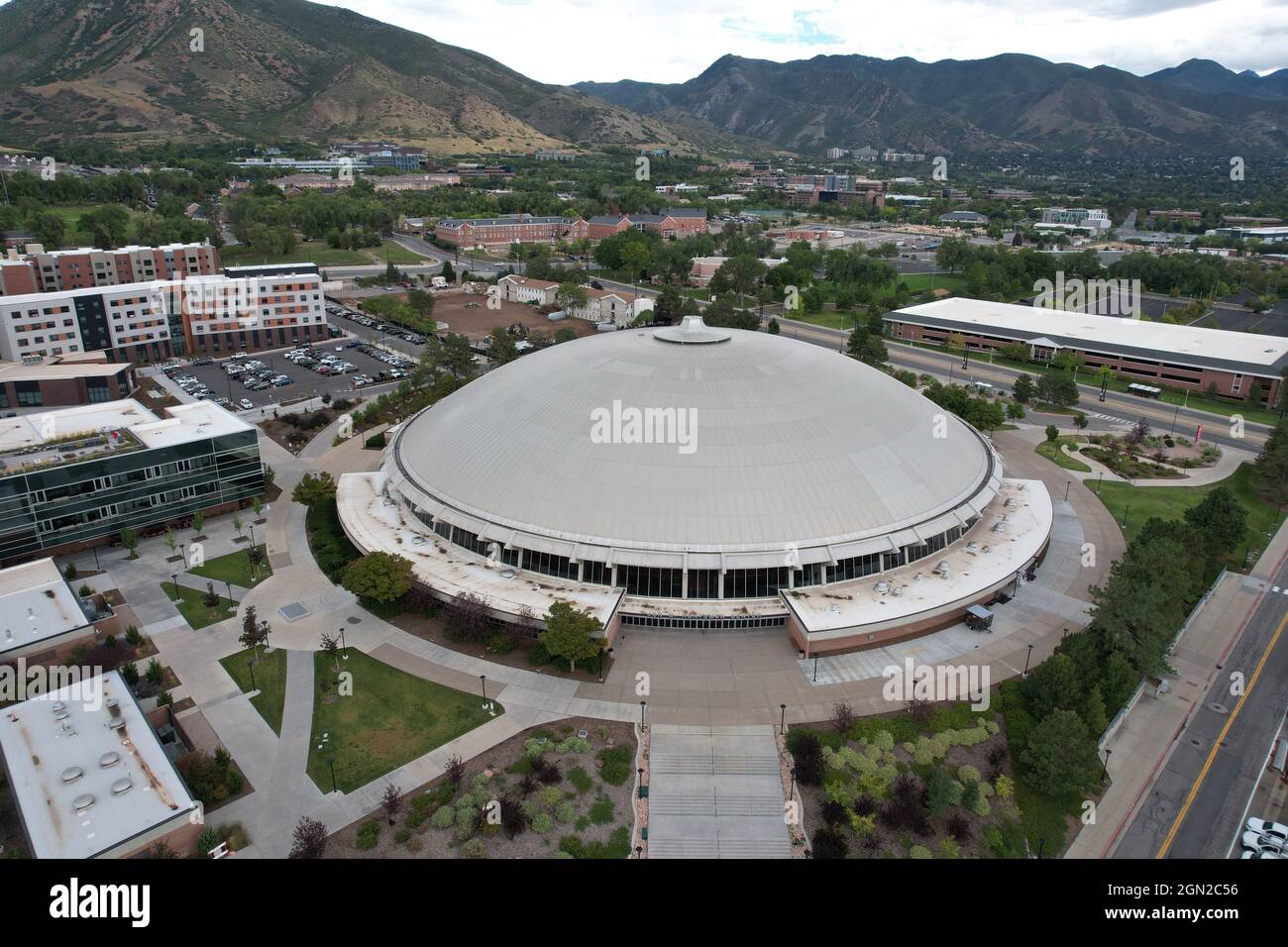 Vue générale du Centre Jon M. Huntsman sur le campus de l'Université de l'Utah, le samedi 18 septembre 2021, à Salt Lake City. L'arène est le ho Banque D'Images
