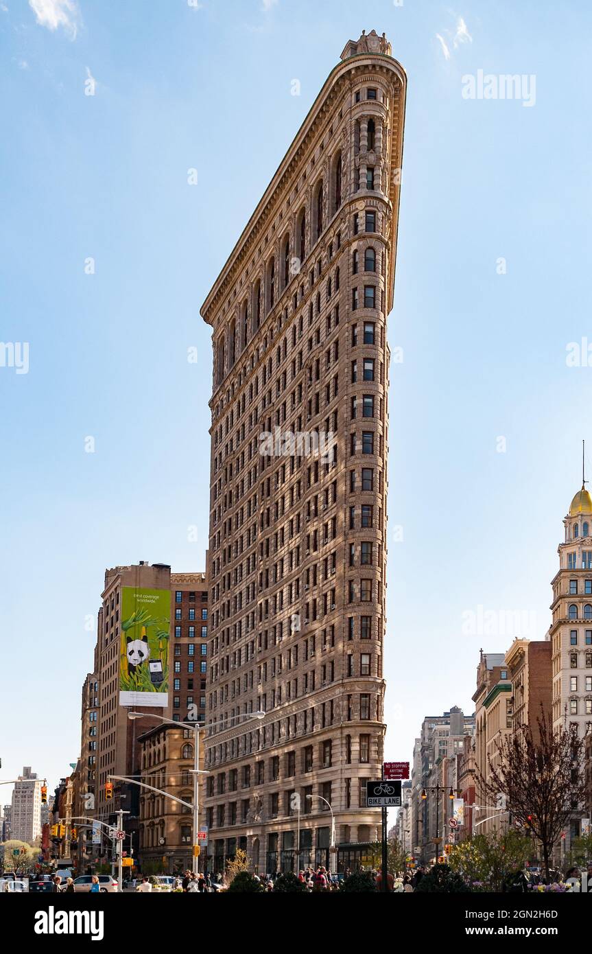 ÉTATS-UNIS, NEW YORK, IMMEUBLE FLATIRON, IMMEUBLE DE BUREAUX SITUÉ DANS LE QUARTIER DE MIDTOWN, IL A 22 ÉTAGES ET EST DE 87 MÈTRES DE HAUT Banque D'Images