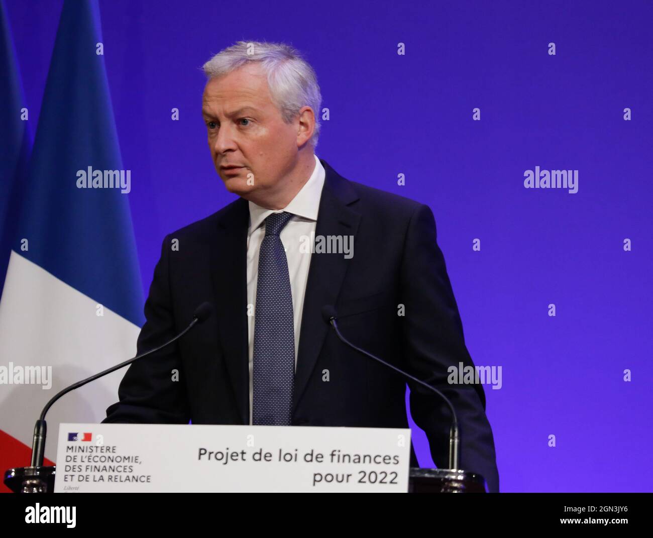 Bruno le Maire Ministre de l'Economie et des Finances lors de la présentation du projet de loi de finances PLF 2022 (projet de loi de finances) au Ministère de l'Economie et des Finances à Bercy, Paris, France, le 22 septembre 2021. Photo de Jean-Bernard Vernier/JBV News/ABACAPRESS.COM Banque D'Images