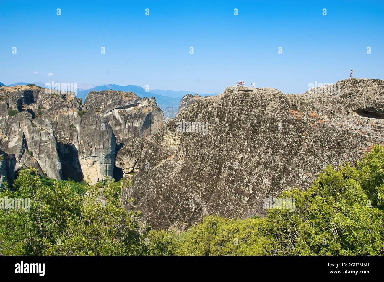 Meteora, Grèce. Monastères chrétiens construits sur d'énormes rochers Banque D'Images