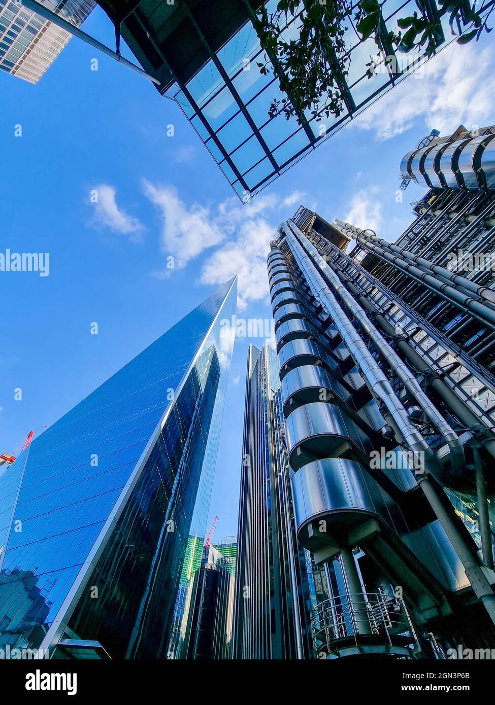 Une photo vers le haut dans la ville de Londres Banque D'Images