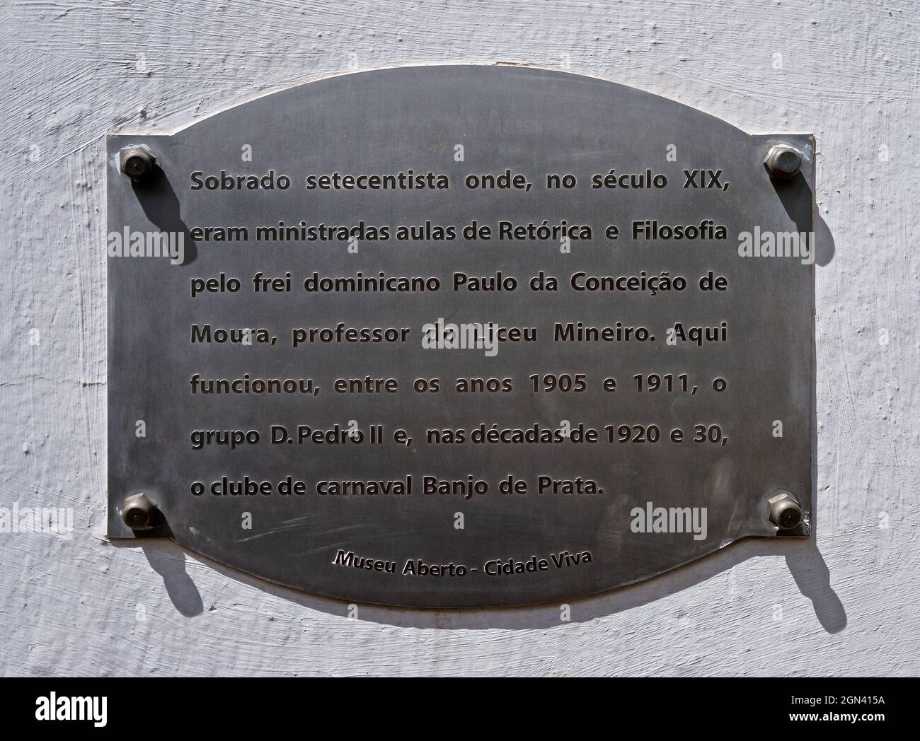 OURO PRETO, MINAS GERAIS, BRÉSIL - 9 JANVIER 2018 : plaque indicative pour les lieux touristiques Banque D'Images