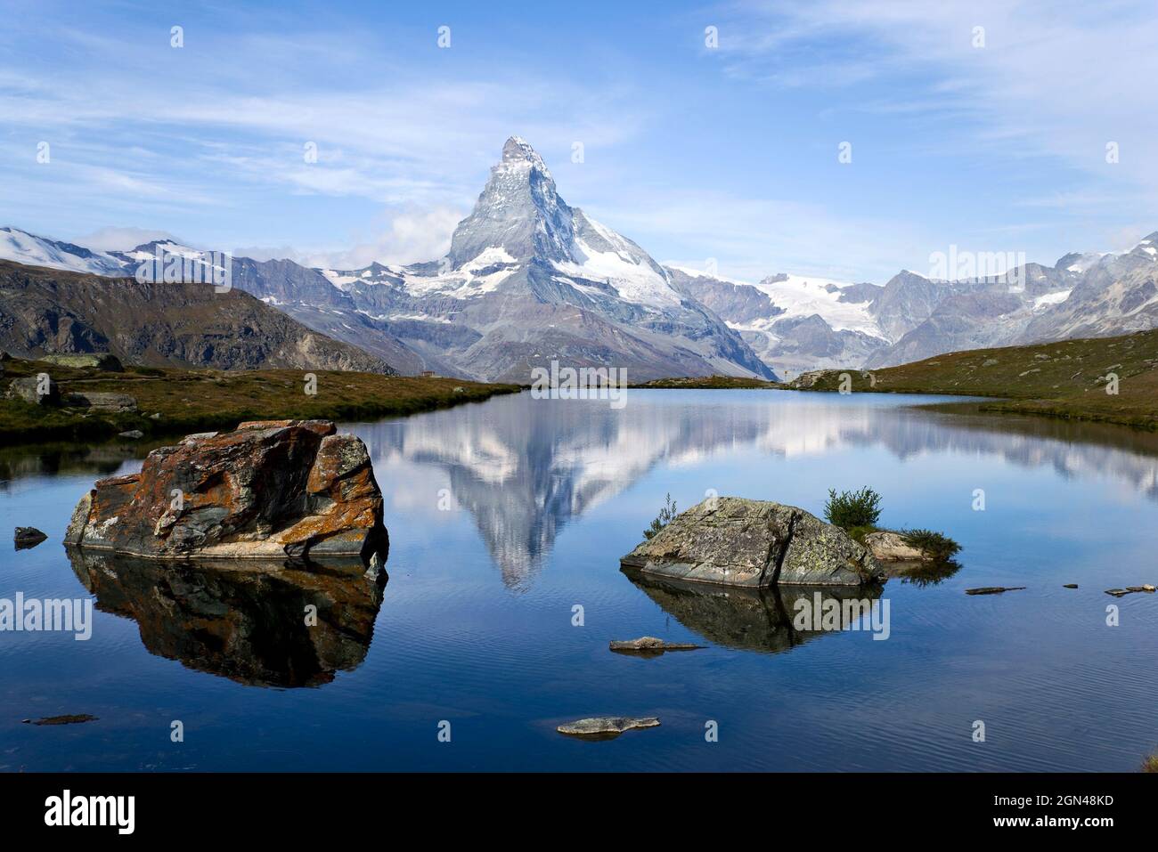 Réflexion de Cervin à Stellisee Banque D'Images