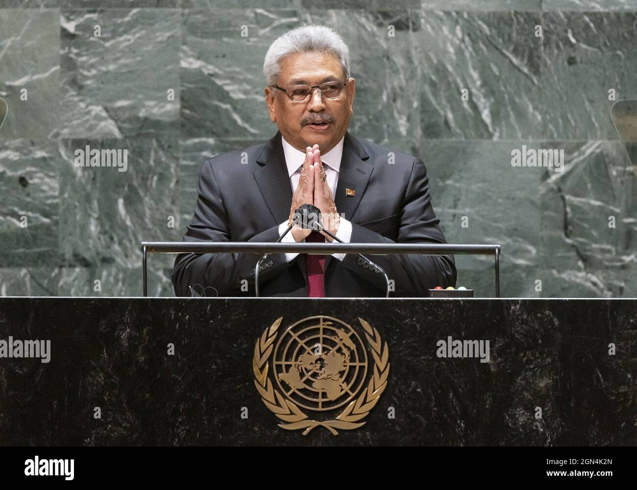 New York, États-Unis. 22 septembre 2021. Le Président du Sri Lanka, Gotabaya Rajapaksa, s'adresse à l'Assemblée générale des Nations Unies 76e session débat général dans la salle de l'Assemblée générale des Nations Unies au Siège des Nations Unies le mercredi 22 septembre 2021 à New York. Photo de piscine par Justin Lane/UPI crédit: UPI/Alay Live News Banque D'Images