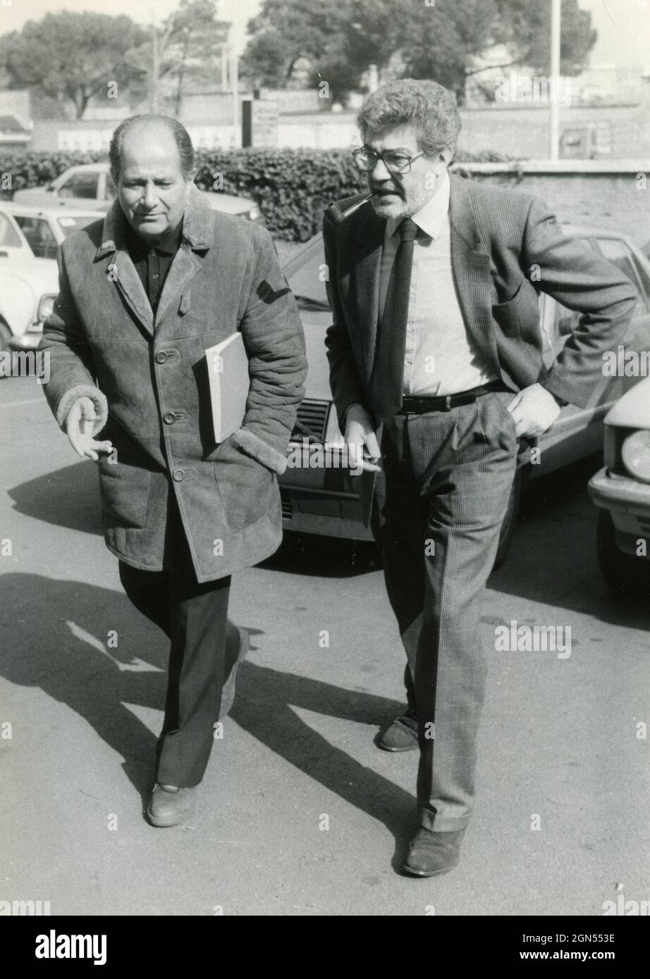 Les réalisateurs italiens Ettore Scola et Gillo Pontecorvo, années 1980 Banque D'Images