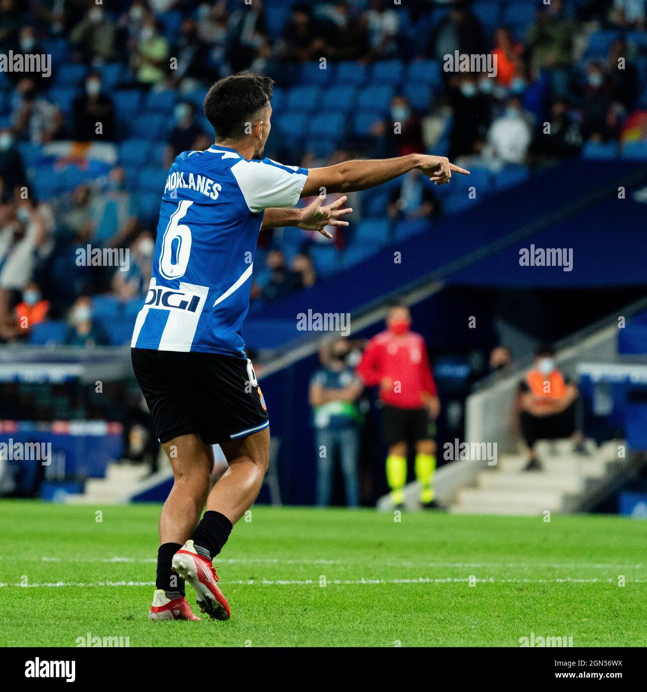 Cornellà, Espagne, le 22 septembre 2021. ESPAGNE, FOOTBALL, LA LIGA SANTANDER, RCDE VS DEPORTIVO ALAVÉS. Joueur du RCD Espanyol (06) Morlanes réagit lors du match de la Liga Santander entre le RCD Espanyol et le Deportivo Alavés au stade RCDE, Cornellà, Espagne, le 22 septembre 2021. © Joan Gosa 2021. Crédit : Joan Gosa Badia/Alay Live News Banque D'Images