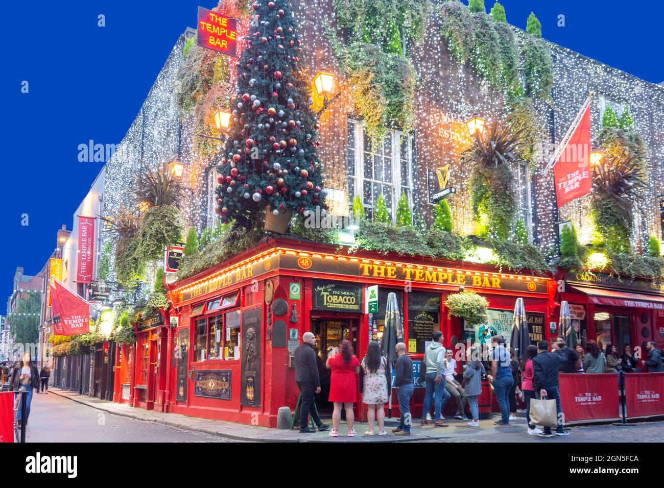 Le pub Temple Bar au crépuscule, Temple Bar, Dublin, République d'Irlande Banque D'Images