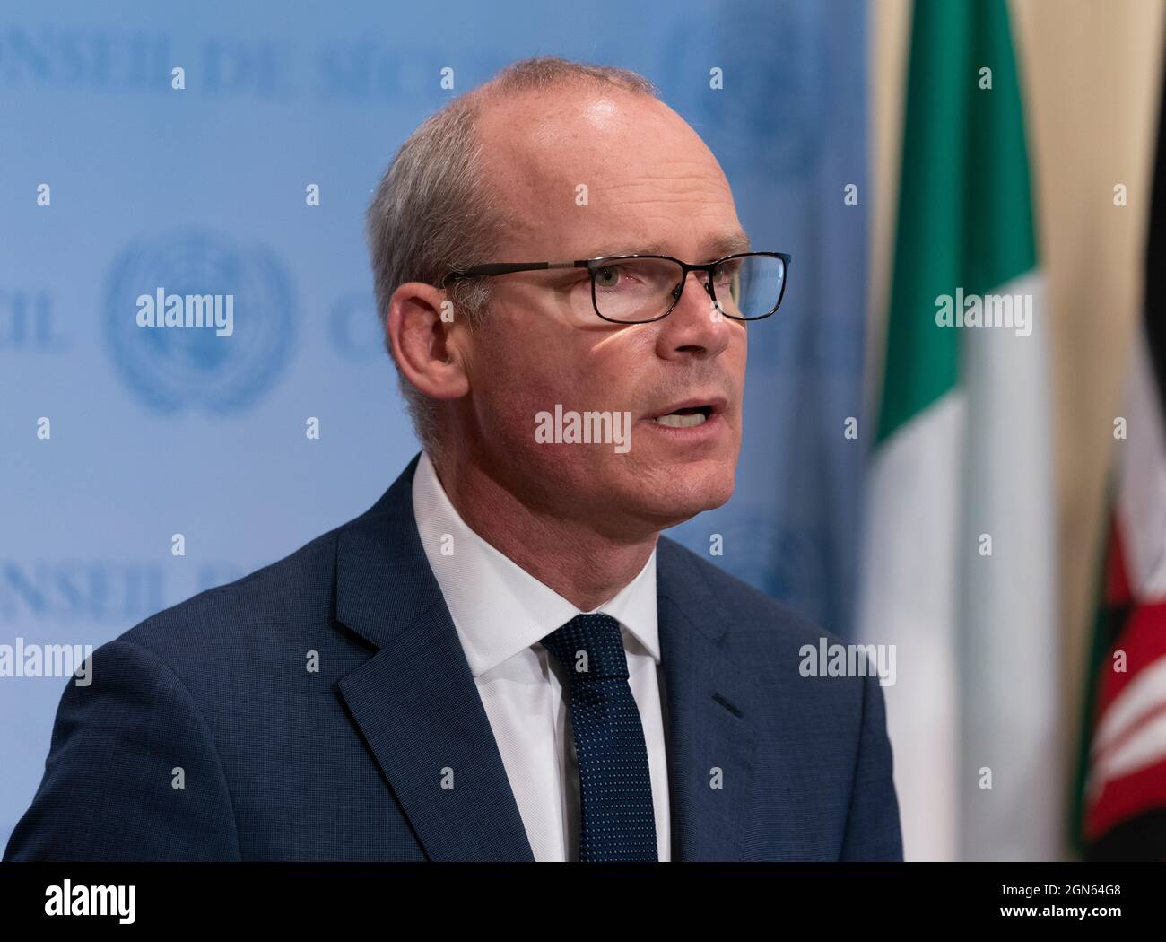 New York, NY - 22 septembre 2021: Exposé du ministre irlandais des Affaires étrangères et de la Défense, Simon Coveney, sur le dialogue interactif du Conseil de sécurité avec la Ligue des États arabes au siège de l'ONU Banque D'Images