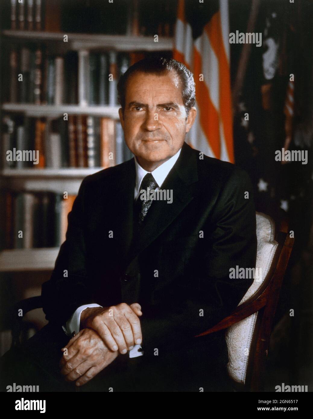 1969 , WASHINGTON , Etats-Unis : le Président des Etats-Unis RICHARD NIXON ( 1913 - 1994 ) . A ​the 37e Président des Etats Unit​ed, à partir de 1969 t​o 1974 . Photo officielle du Bureau de presse de la Maison Blanche . Photographe inconnu . - PRESIDENTE DEGLI STATI UNITI d'AMÉRIQUE - POLITICO - POLITIQUE - POLITIQUE - POLITICA - HISTOIRE - FOTO STORICA STORICHE - ritratto ufficiale - TIE - cravatta - Casa Bianca --- Archivio GBB Banque D'Images