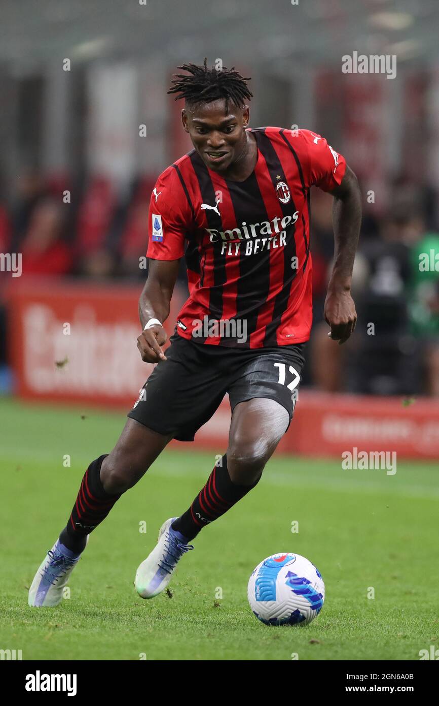 Milan, Italie, 22 septembre 2021. Rafael Leao de l'AC Milan pendant la série Un match à Giuseppe Meazza, Milan. Crédit photo à lire: Jonathan Moscrop / Sportimage crédit: Sportimage / Alay Live News Banque D'Images