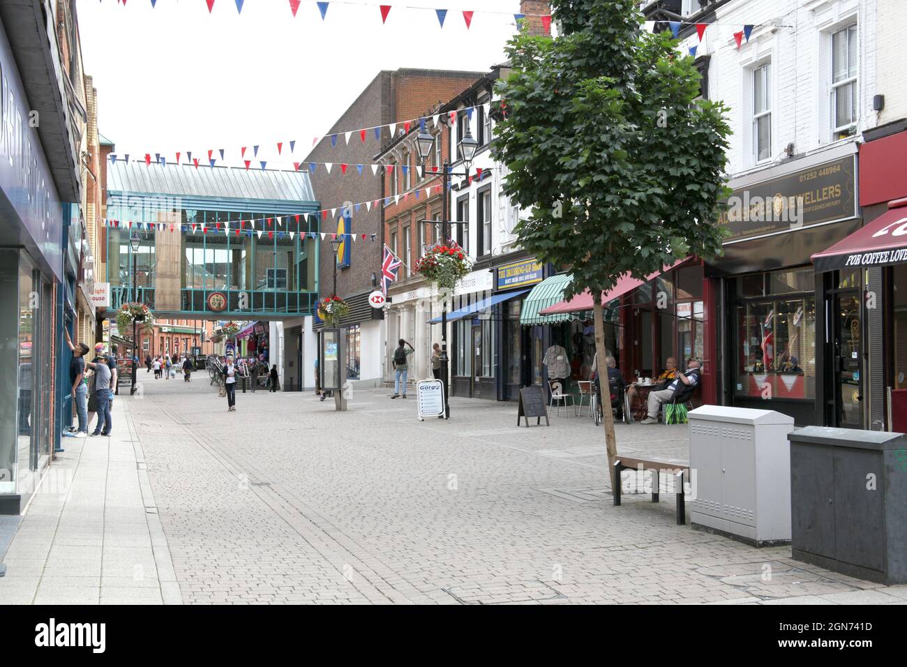 Le principal quartier commerçant d'Aldershot, Hampshire, Royaume-Uni, a pris le 17 juillet 2018 Banque D'Images