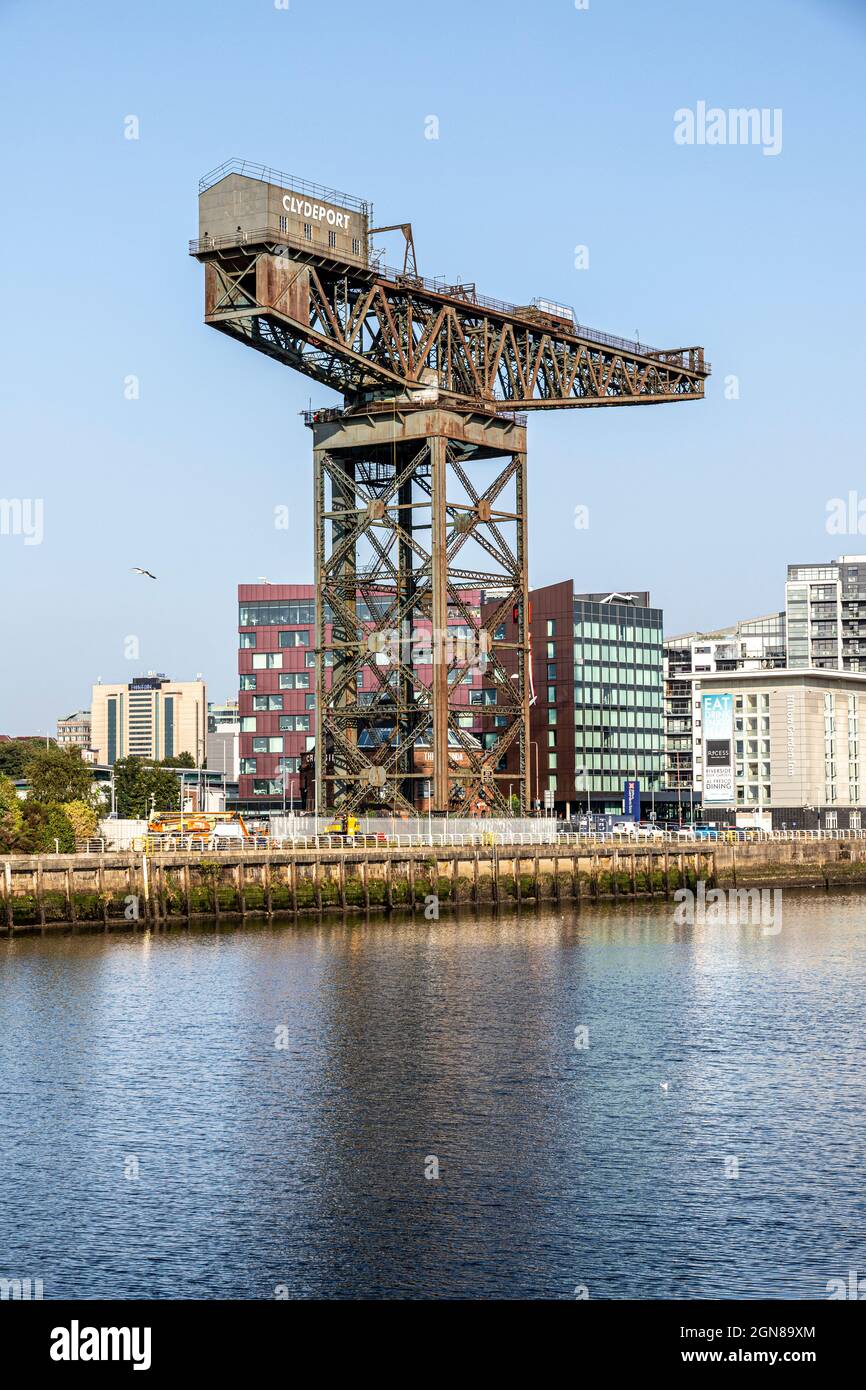 La grue de Finnieston à côté de la rivière Clyde à Glasgow, en Écosse, au Royaume-Uni Banque D'Images