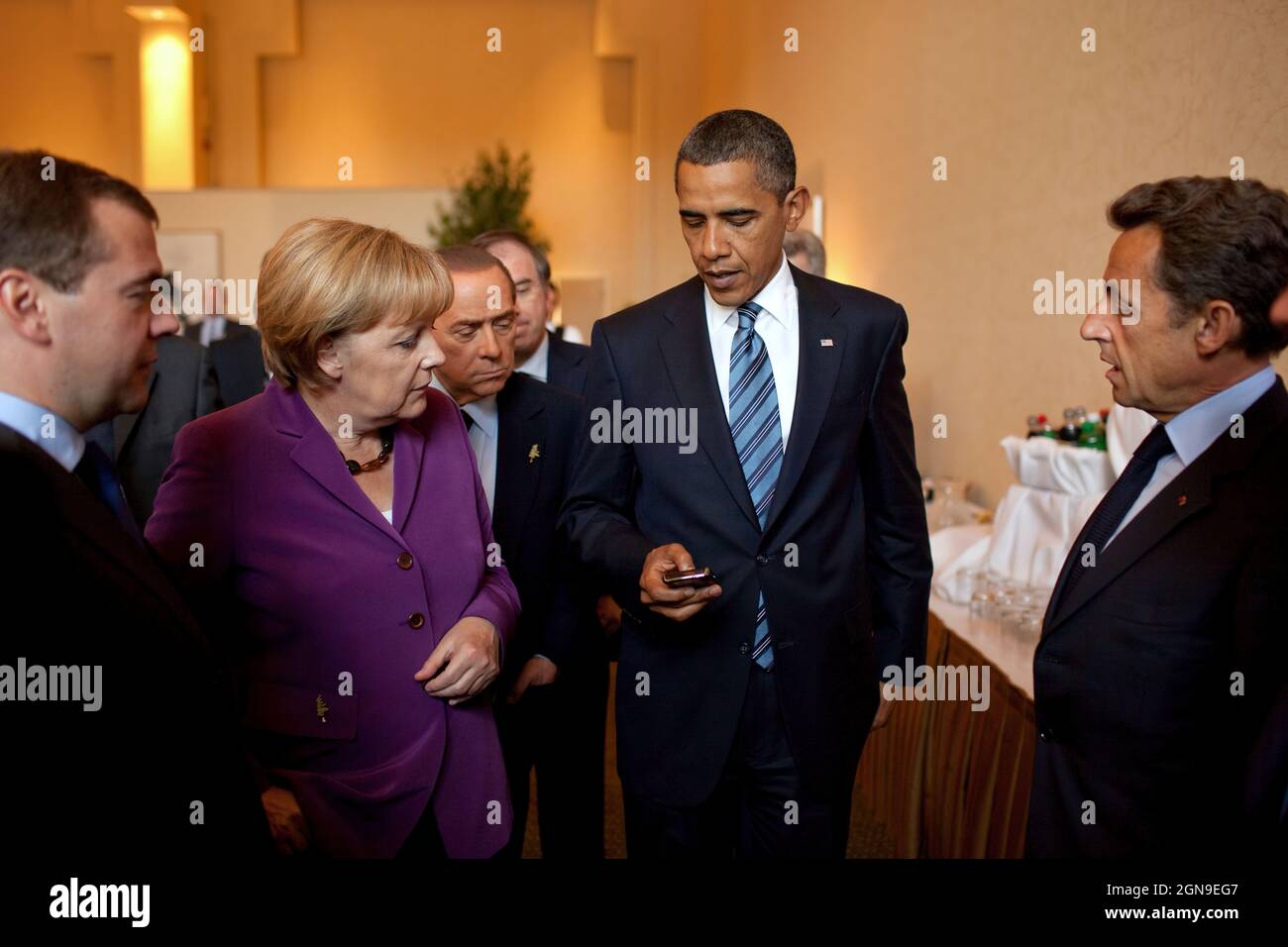 rencontre merkel sarkozy monti