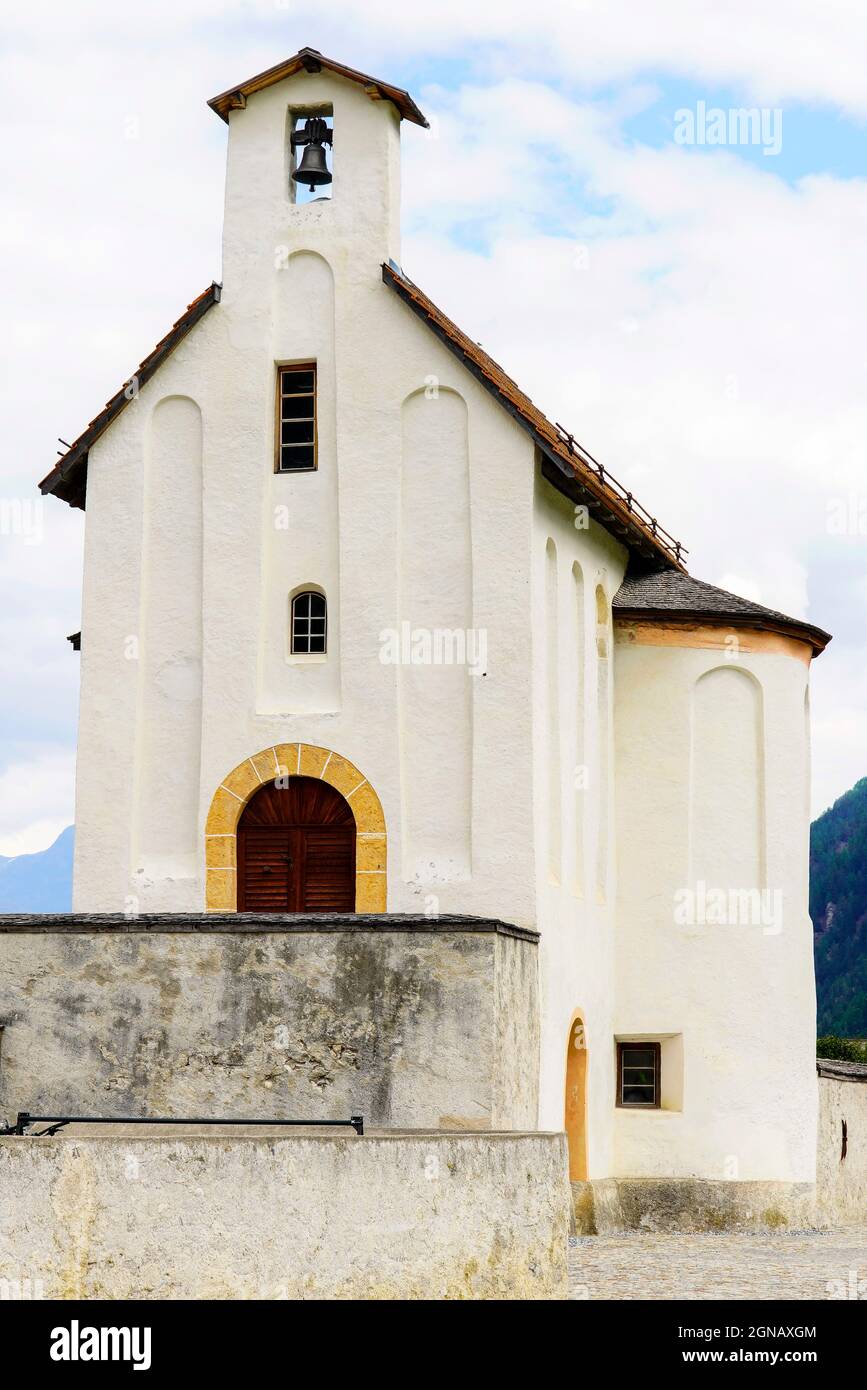 Chapelle de la Croix, l'Abbaye de Saint-Jean est un ancien monastère bénédictin de la commune suisse de Val Müstair, dans le canton des Grisons Banque D'Images