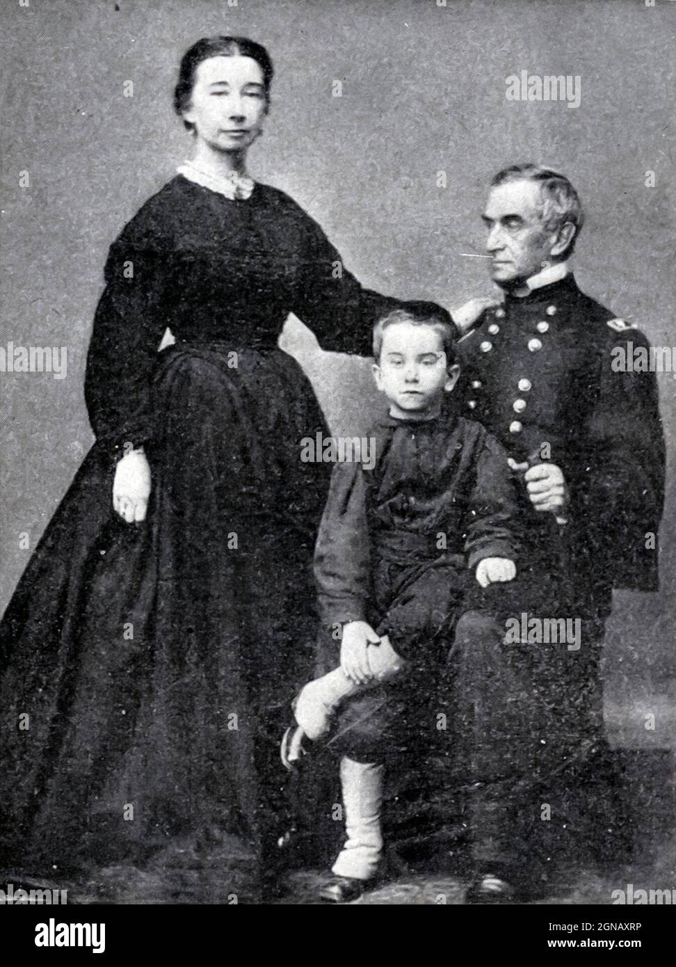 LE MAJOR ROBERT ANDERSON ET LA FAMILLE du livre ' la guerre civile à travers la caméra ' des centaines de photographies vives réellement prises à l'époque de la guerre civile, seize reproductions en couleur de célèbres peintures de guerre. Le nouveau texte historique par Henry W. Elson. A. Histoire illustrée complète de la guerre civile Banque D'Images