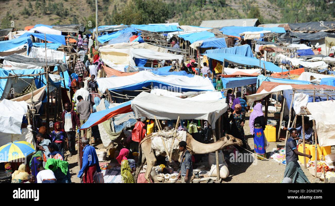 Le marché hebdomadaire animé de Bati, en Éthiopie. Banque D'Images