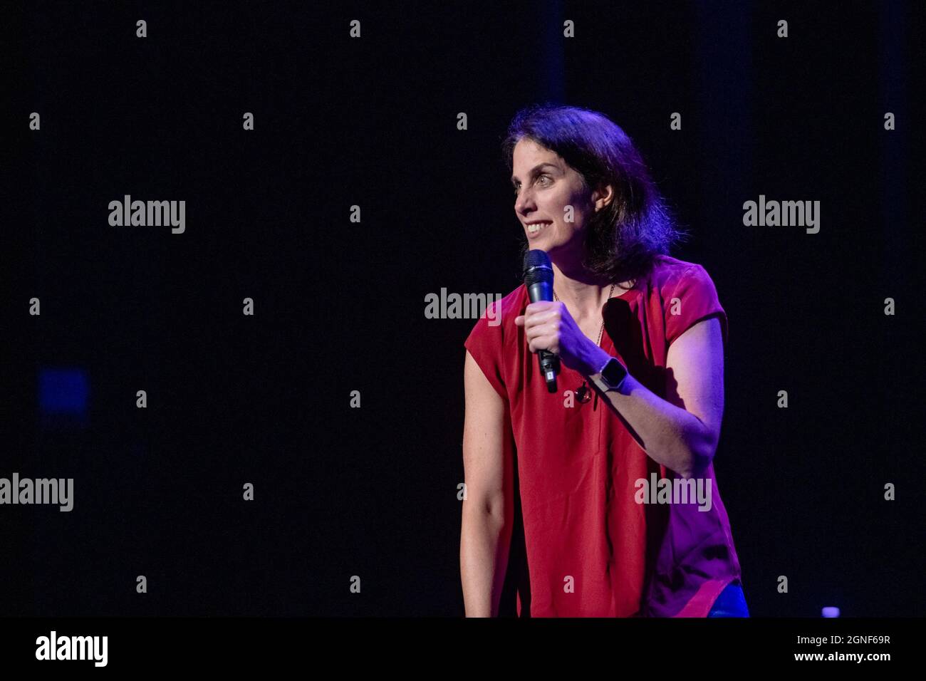 AUSTIN, TEXAS - SEPTEMBRE 24 : Erin Foley se produit sur scène lors du Moontower Comedy Festival le 24 septembre 2021 à Austin, Texas.(photo de Maggie Boyd/SipaUSA) crédit : SIPA USA/Alay Live News Banque D'Images