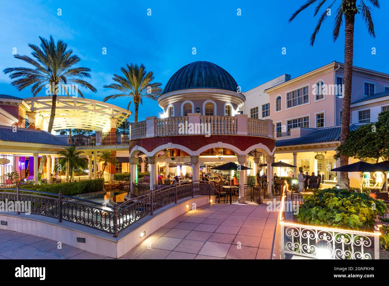 Soirée au Centre Bar, Bonita Springs, Floride, États-Unis Banque D'Images