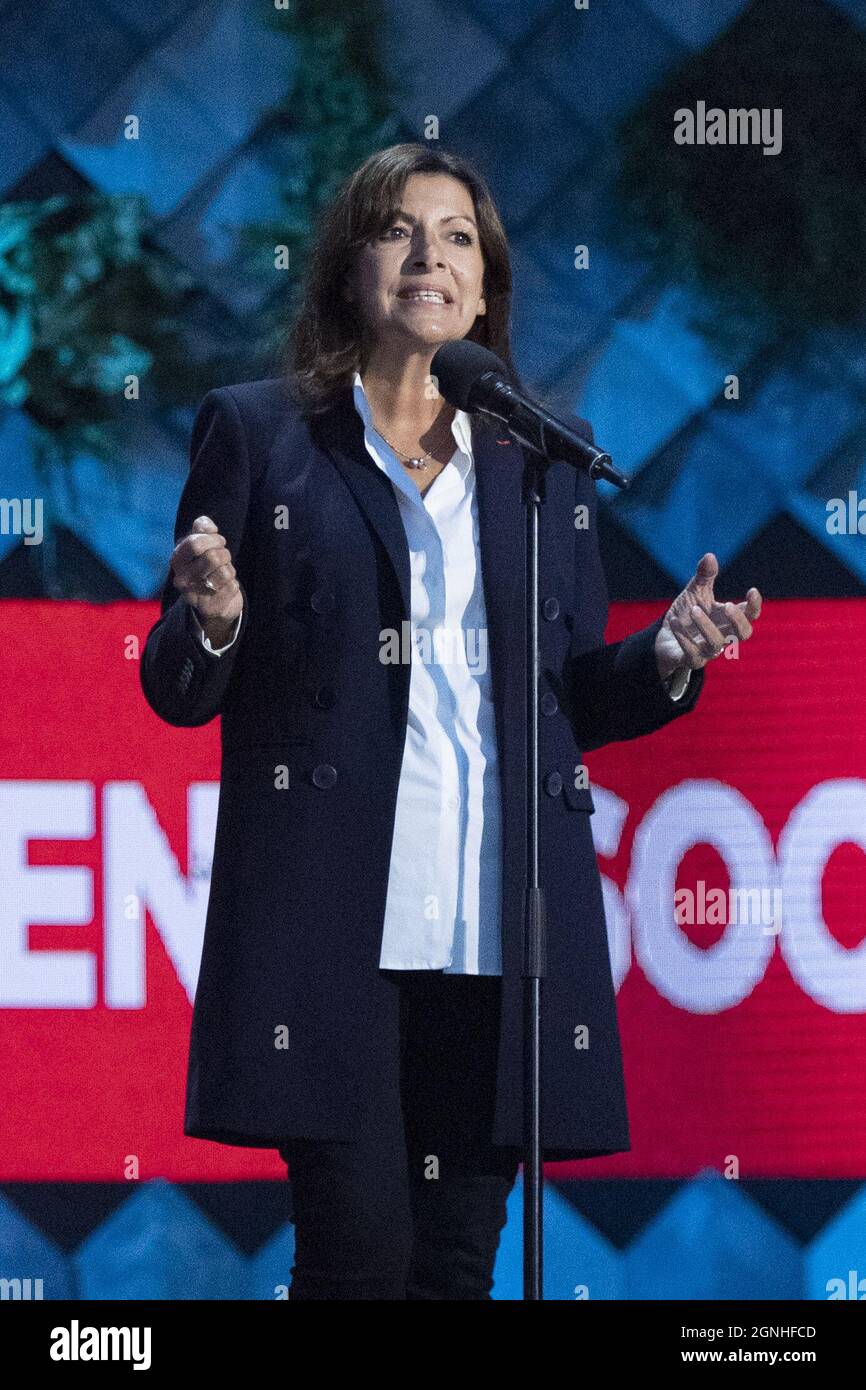 Anne Hidalgo assiste au Global Citizen Live à Paris, France, le 25 septembre 2021. Photo d'Aurore Marechal/ABACAPRESS.COM Banque D'Images