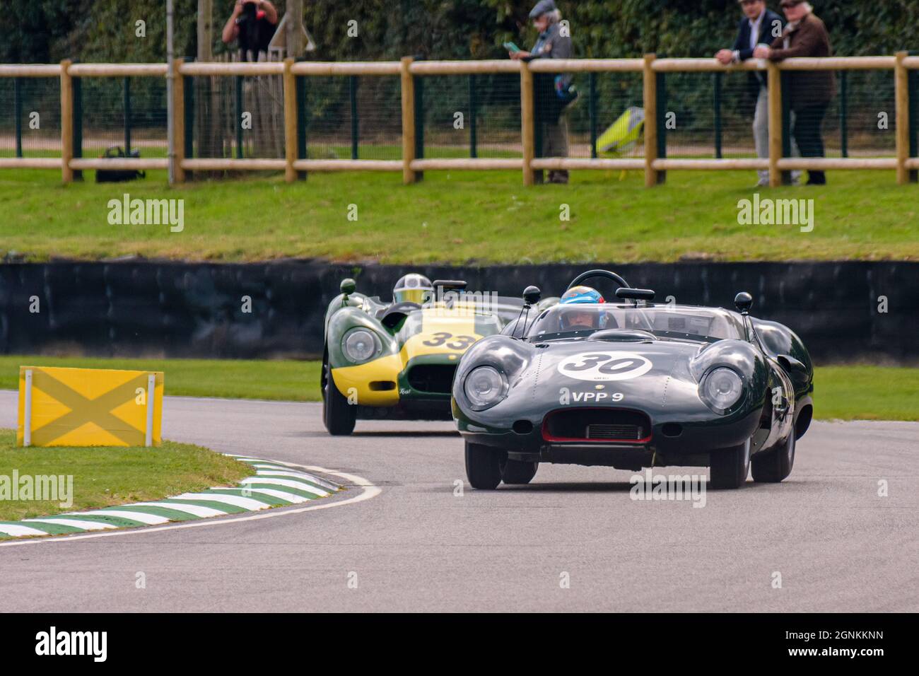 Voitures de course sportives Lister Jaguar des années 1950 Banque D'Images
