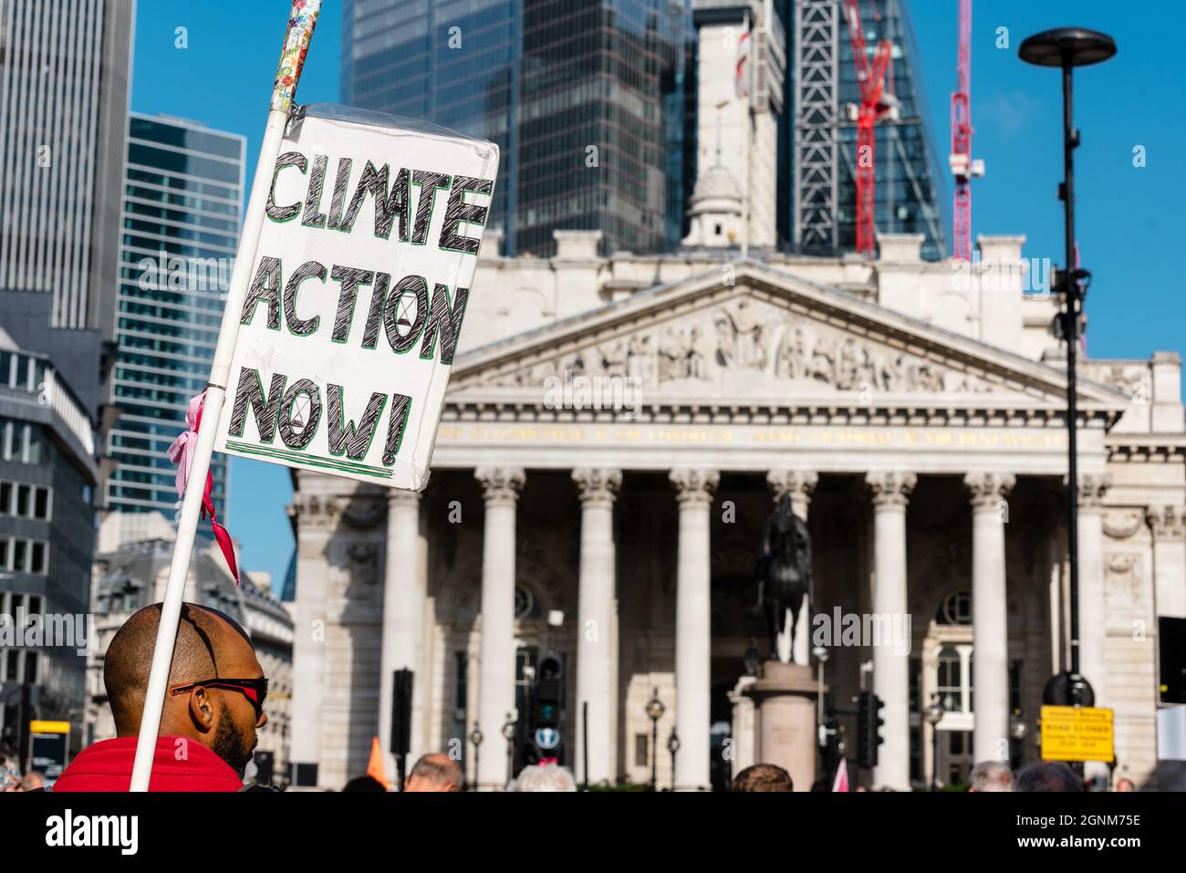 Londres, Royaume-Uni. 2 septembre 2021. La rébellion de l'extinction se présente à Bank au défi de renflouer les conditions exigeant a pour mettre fin à toute la fondation des combustibles fossiles Banque D'Images