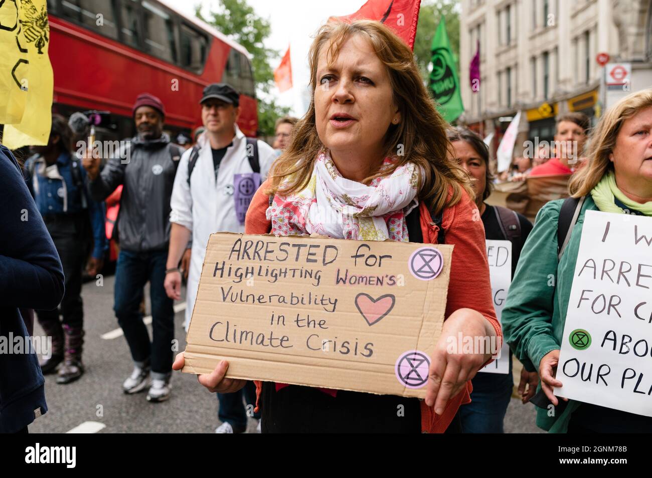 Londres, Royaume-Uni. 2 septembre 2021. La rébellion de l'extinction se présente à Bank au défi de renflouer les conditions exigeant a pour mettre fin à toute la fondation des combustibles fossiles Banque D'Images