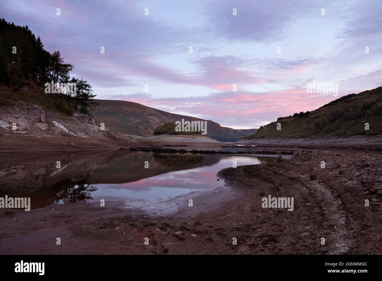 Un très bas réservoir de Haweswater à Mardale, dans le district de English Lake Banque D'Images