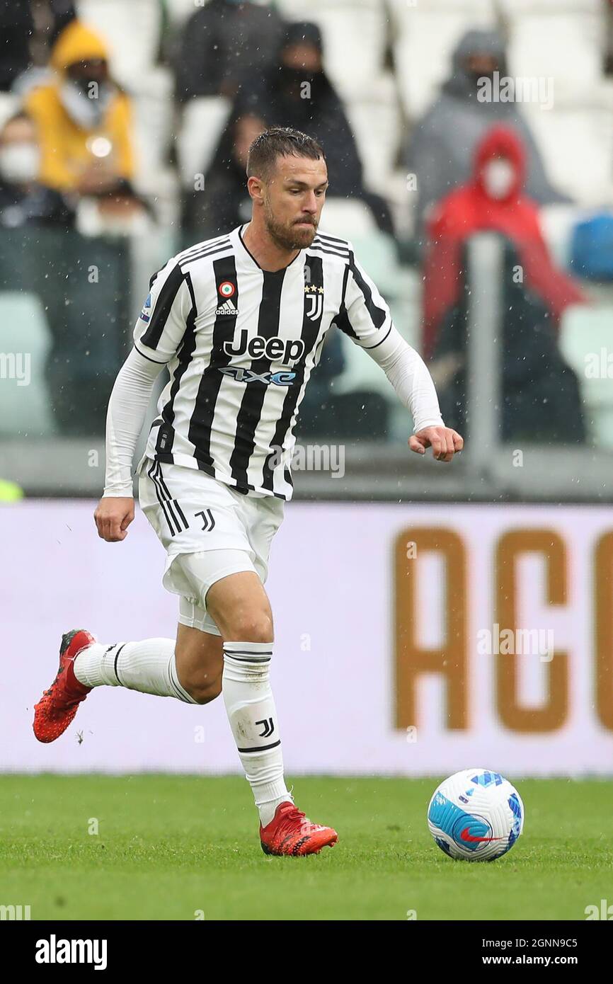 Turin, Italie, le 26 septembre 2021. Aaron Ramsey de Juventus pendant le match de la série A au stade Allianz, à Turin. Crédit photo à lire: Jonathan Moscrop / Sportimage crédit: Sportimage / Alay Live News Banque D'Images