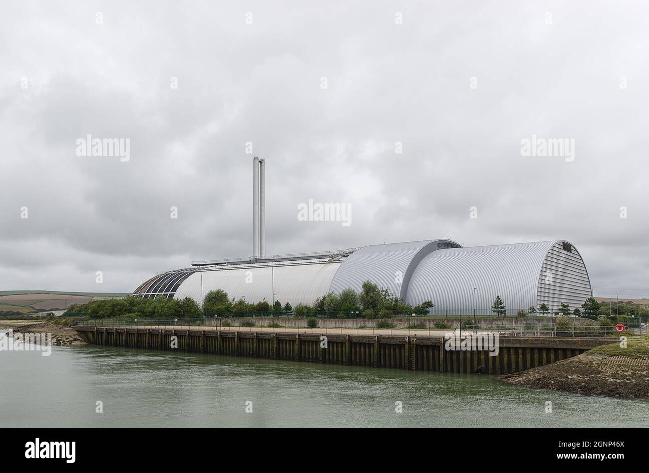 Newhaven déchets de pointe à l'usine d'énergie sur les rives de la rivière Ouse Banque D'Images