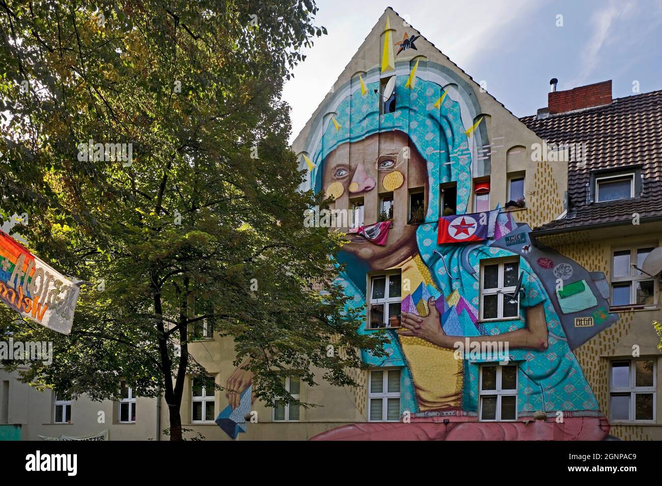 Kiefernstrasse, route résidentielle de la culture alternative avec art de rue sur les revêtements, Allemagne, Rhénanie-du-Nord-Westphalie, Basse-Rhin, Banque D'Images