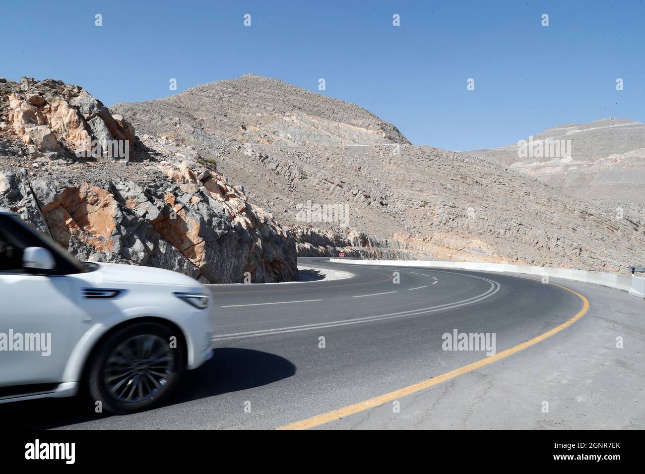 Desert Road à Jebel JAIS Mountain. Émirats arabes Unis. Banque D'Images