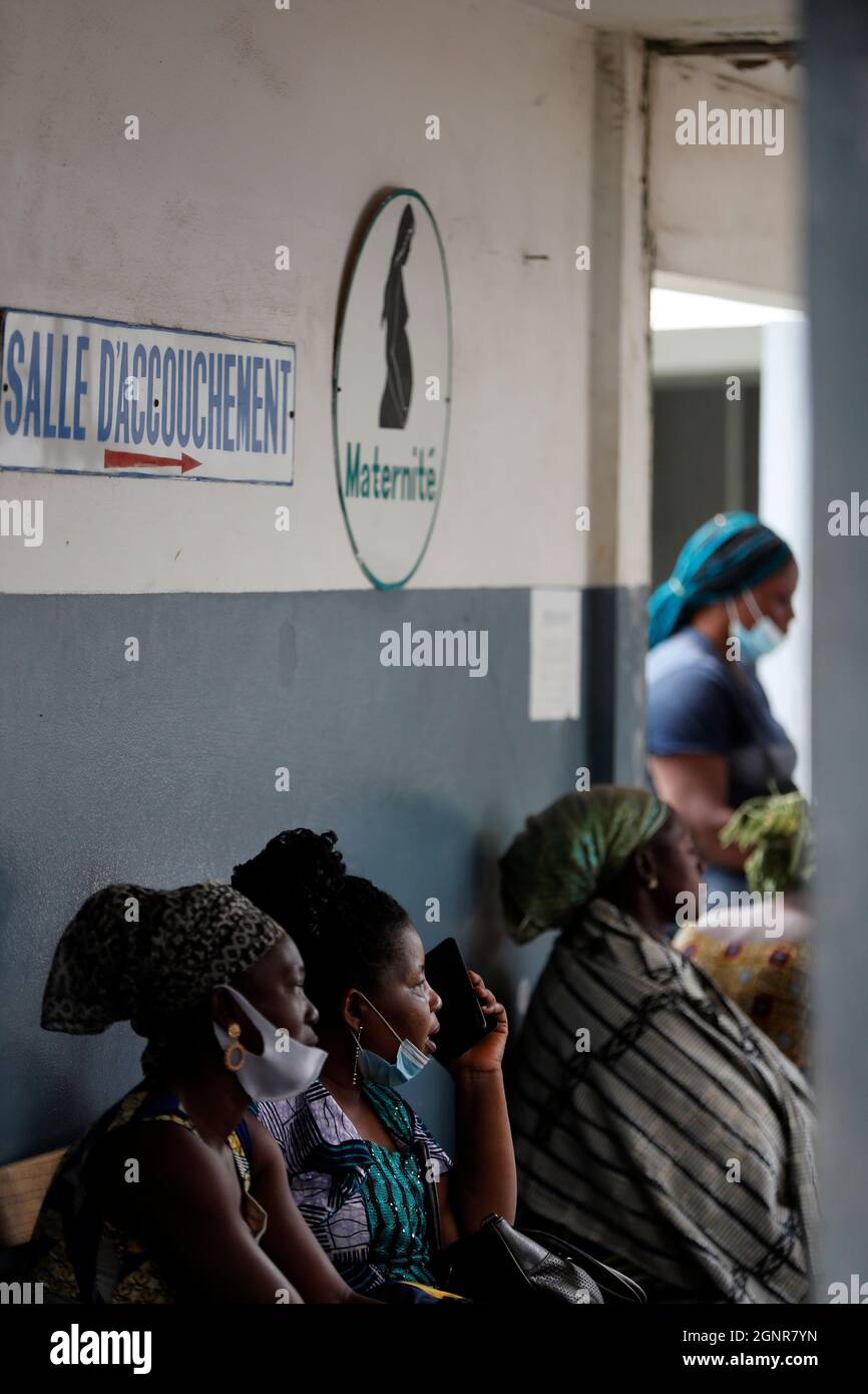 Hôpital africain. Maternité. Bénin. Banque D'Images