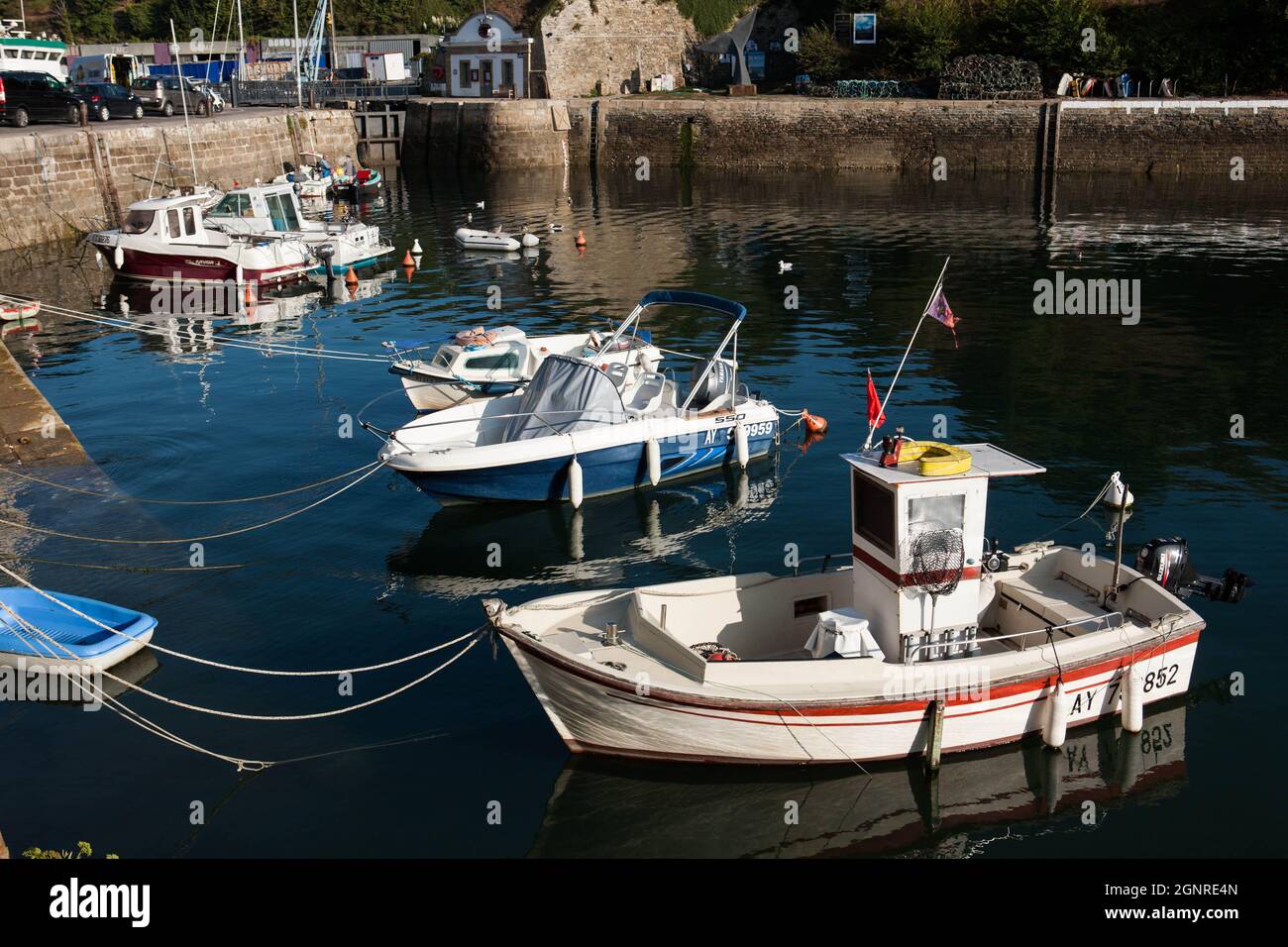 Dans et autour du port du Palais sur Belle-Isle en Mer Banque D'Images