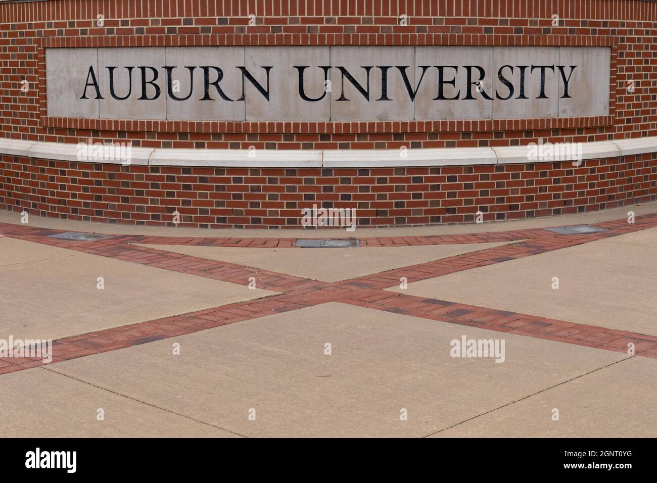 AUBURN ALABAMA, États-Unis - 18 juin 2020 - Auburn University Sign at main Campus Entrance Banque D'Images