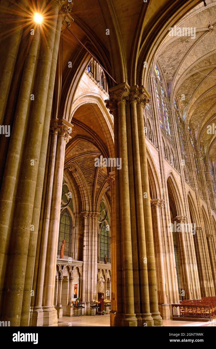 France, Seine-Saint-Denis (93), Saint-Denis, la basilique de Saint-Denis // France, Seine-Saint-Denis, Saint-Denis, la Basilique Saint-Denis Banque D'Images