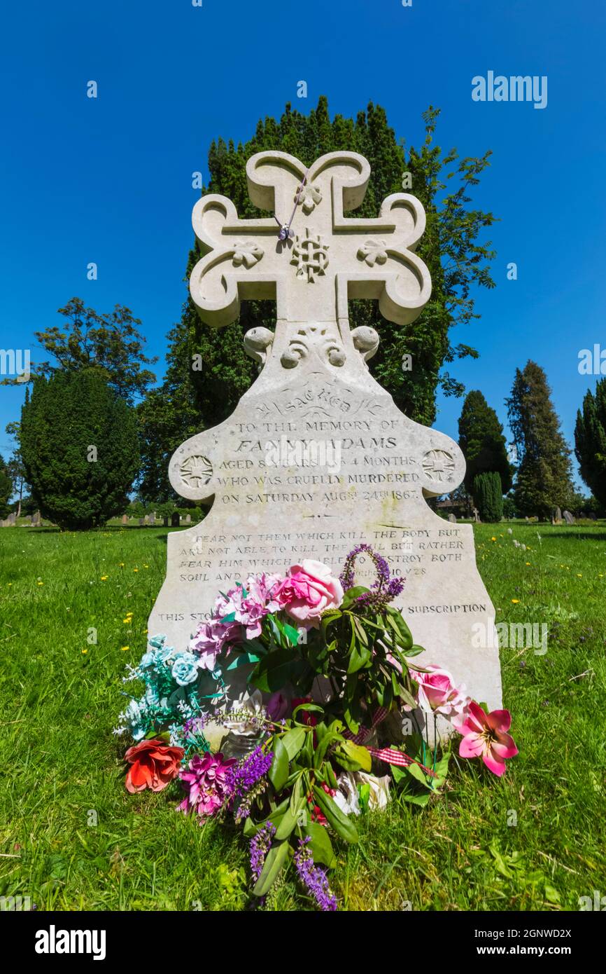 Angleterre, Hampshire, Alton, Église du Saint-Laurent, Tombstone de Fanny Adams, l'enfant qui a assassiné WS à Alton en 1867 Banque D'Images