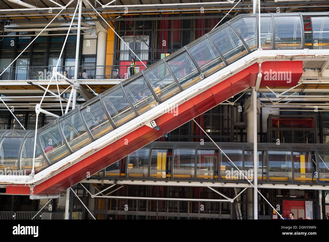 PARIS, FRANCE - 13 août 2016. Façade du Centre Georges Pompidou dans le quartier de Beaubourg Banque D'Images