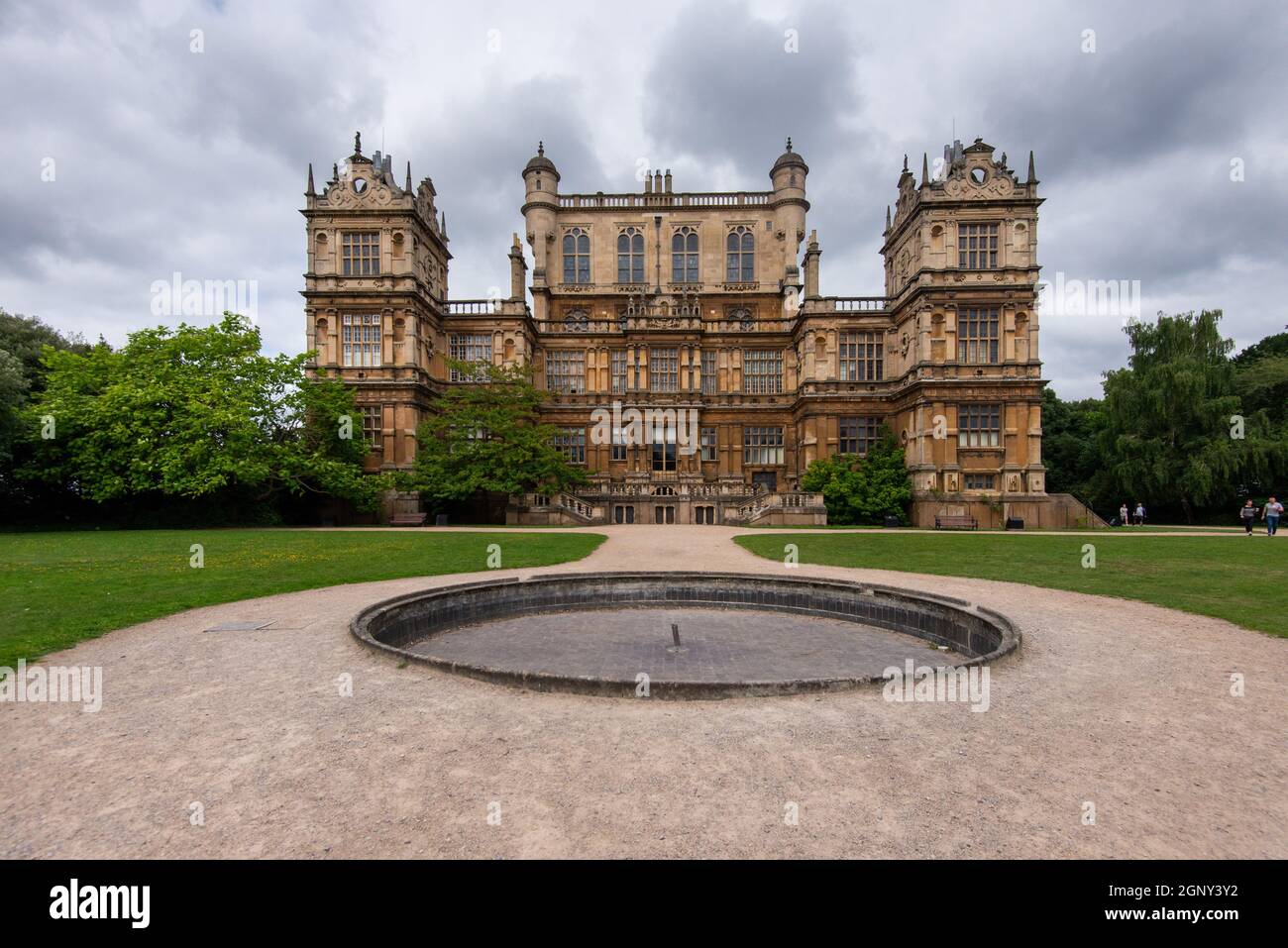 Wollaton Hall, maison de campagne élisabéthaine, parc Wollaton, Nottingham, Angleterre,ROYAUME-UNI Banque D'Images