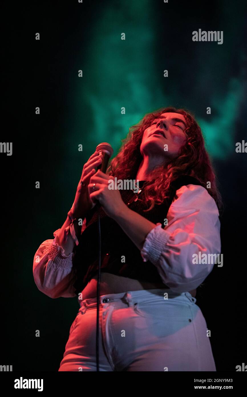 Barcelone, Espagne. 2021.09.25. Concert d'artiste Planningtorock à la Mercè/BAM. Photographe: Aitor Rodero. Banque D'Images