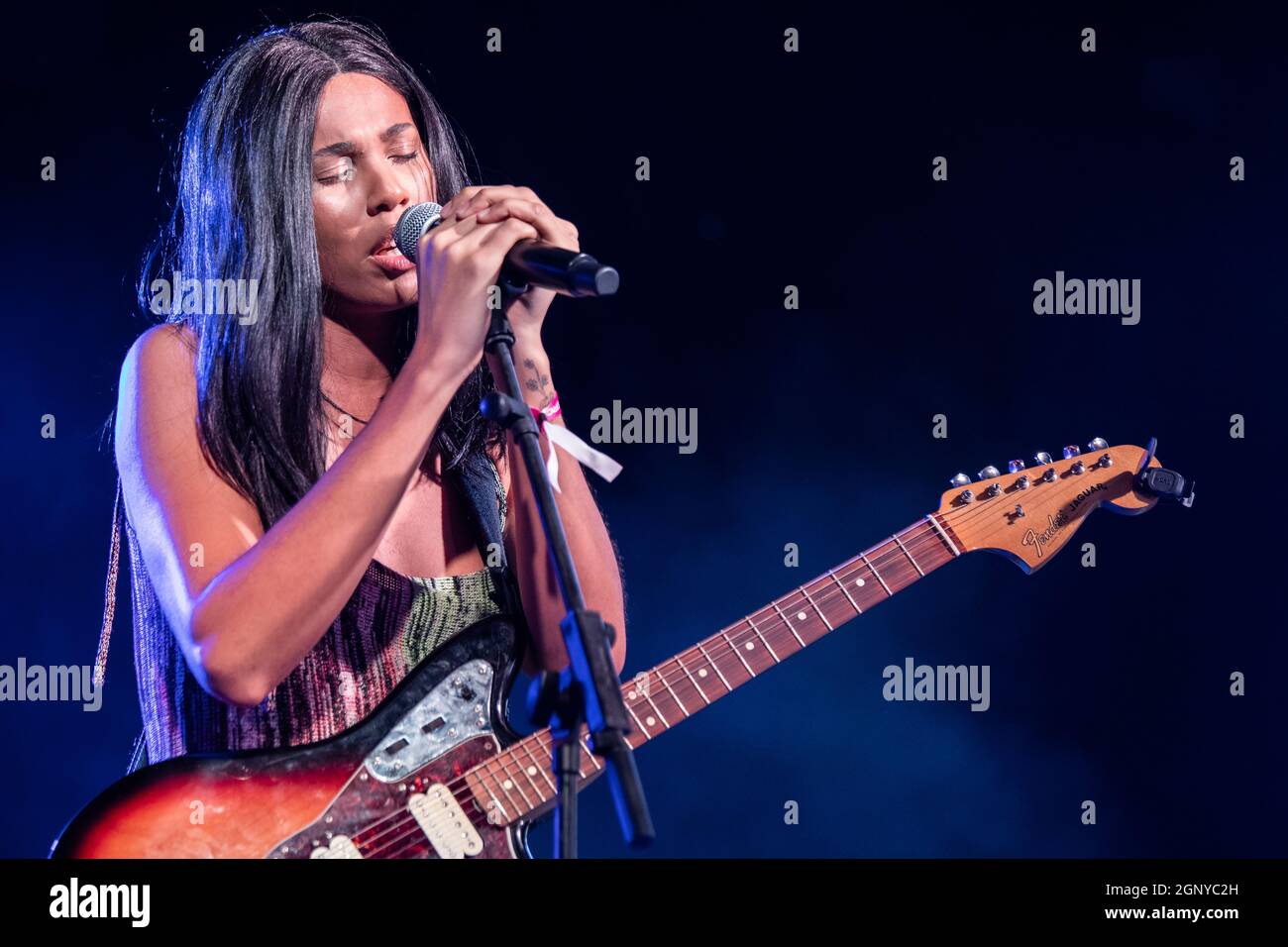 Barcelone, Espagne. 2021.09.26. Concert d'artiste Yndi à la Mercè/BAM. Photographe: Aitor Rodero. Banque D'Images