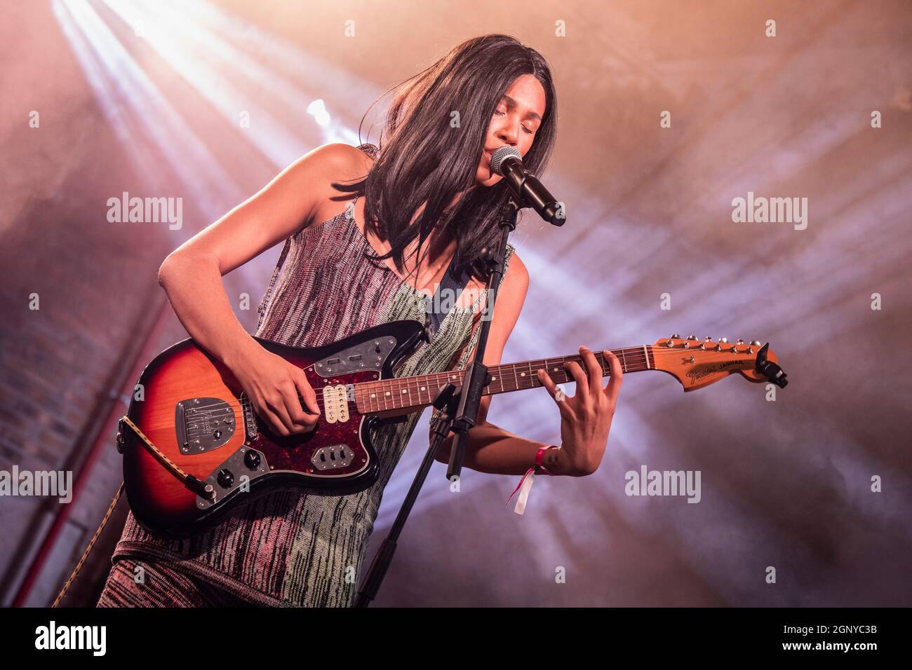 Barcelone, Espagne. 2021.09.26. Concert d'artiste Yndi à la Mercè/BAM. Photographe: Aitor Rodero. Banque D'Images