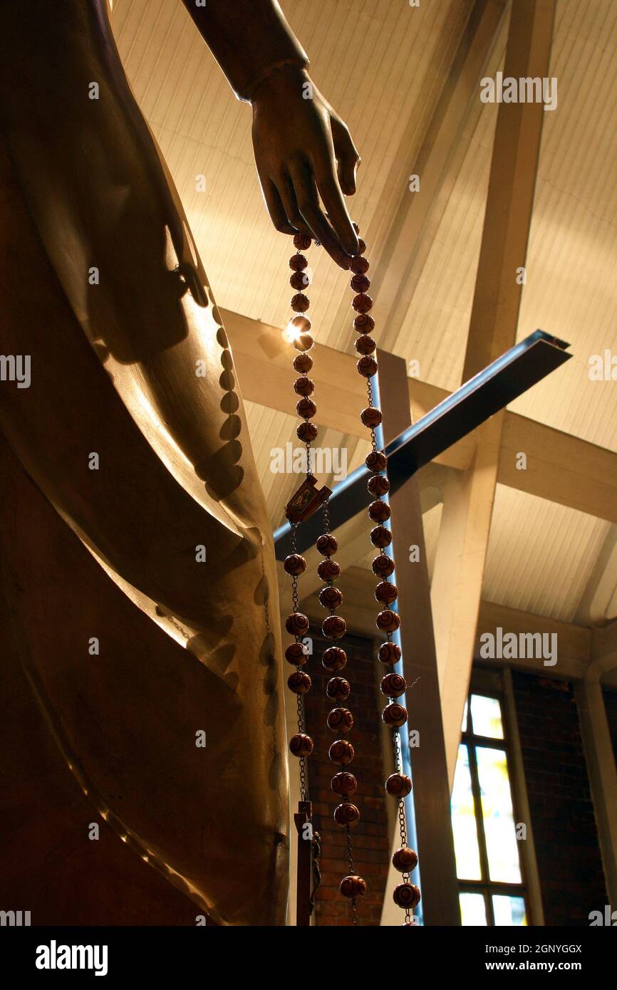 Rosary à Mary Reine de la paroisse Sainte Rosaire à Zagreb, Croatie Banque D'Images