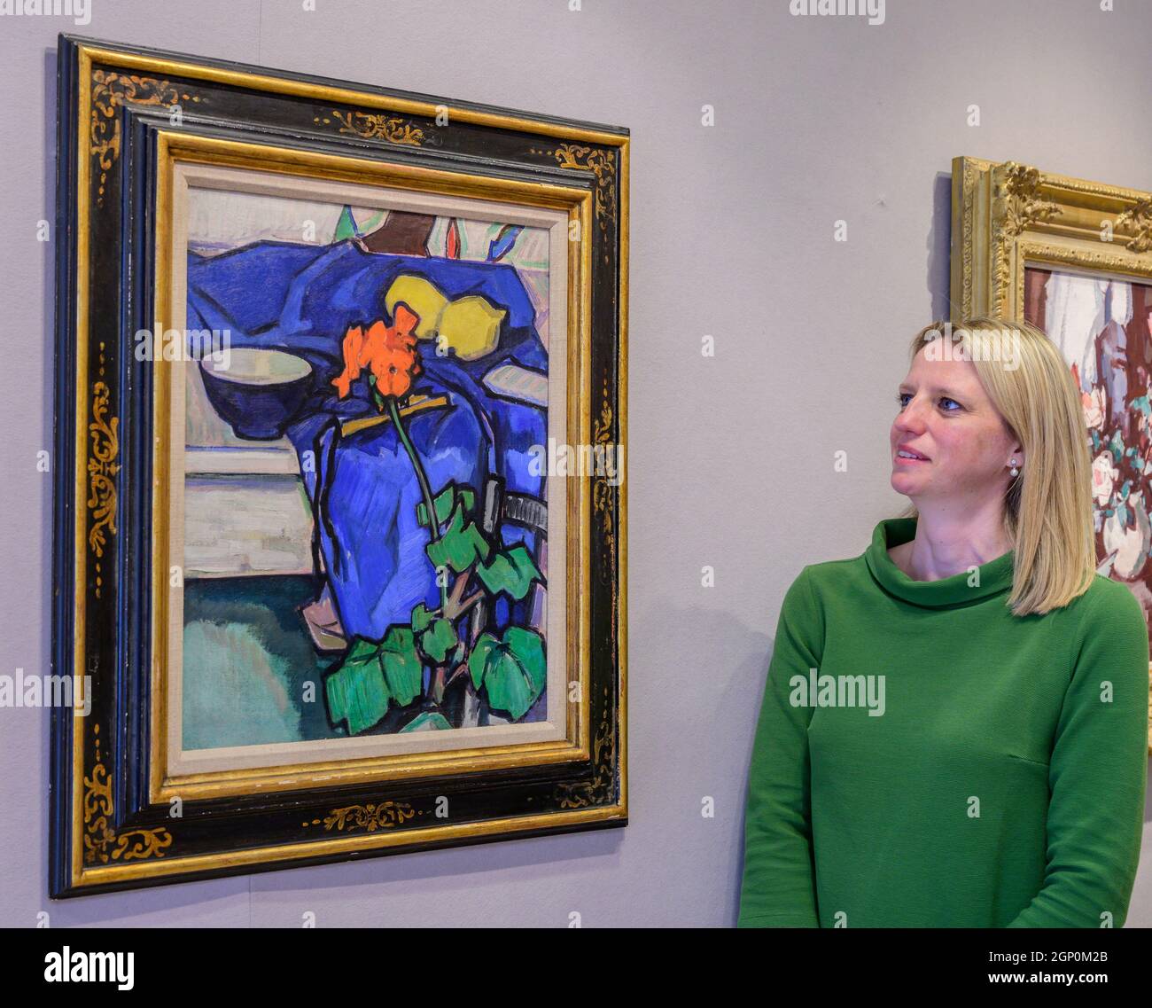 Bonhams, Londres, Royaume-Uni. 28 septembre 2021. La vente écossaise, y compris les œuvres des Ecossais Colorists, a lieu à Bonhams Édimbourg le 14-15 octobre 2021 en profitant d'Amnesty International et de médecins sans frontières. Image : Samuel John Paploe RSA (Royaume-Uni, 1871-1935). STILL Life with Geranium, estimation: £150,000-250,000. Crédit : Malcolm Park/Alay Live News Banque D'Images