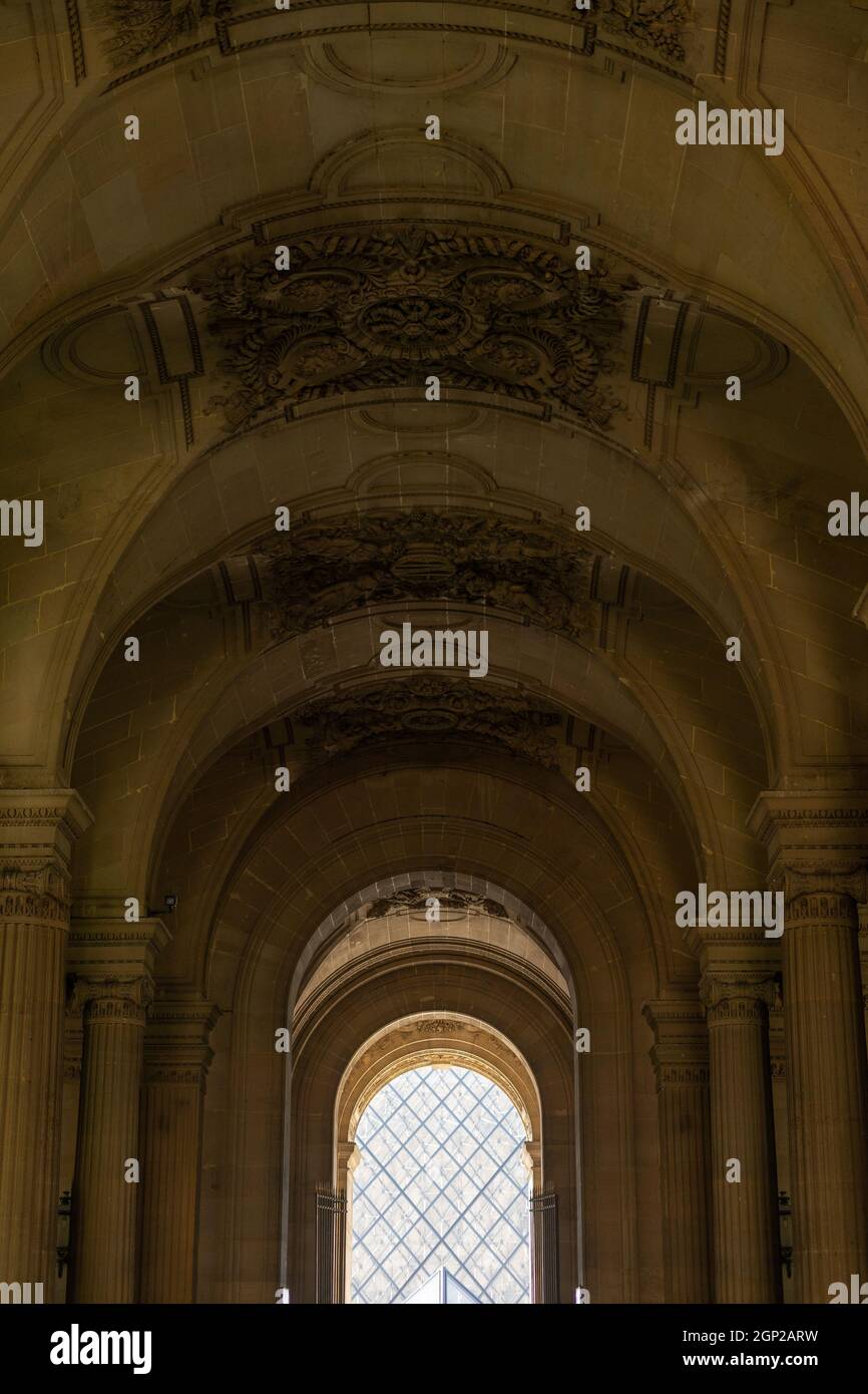 Entrée au musée du Louvre à Paris, France Photo Stock Alamy