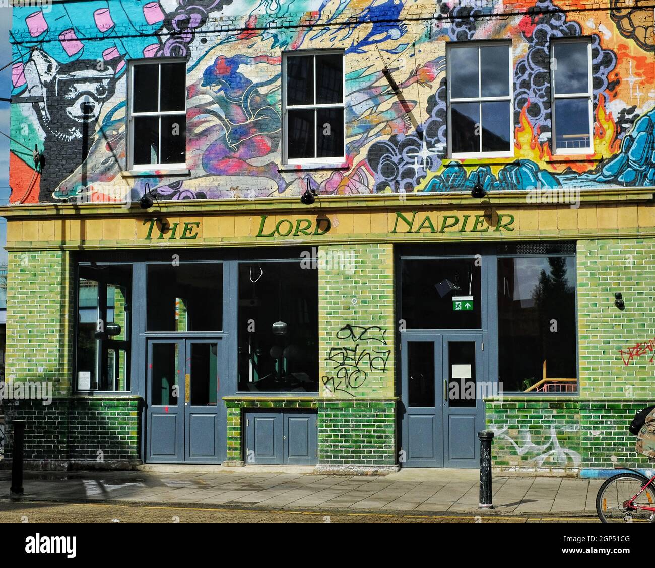 Extérieur du pub rénové Lord Napier Star, Hackney Wick, septembre 2021 Banque D'Images